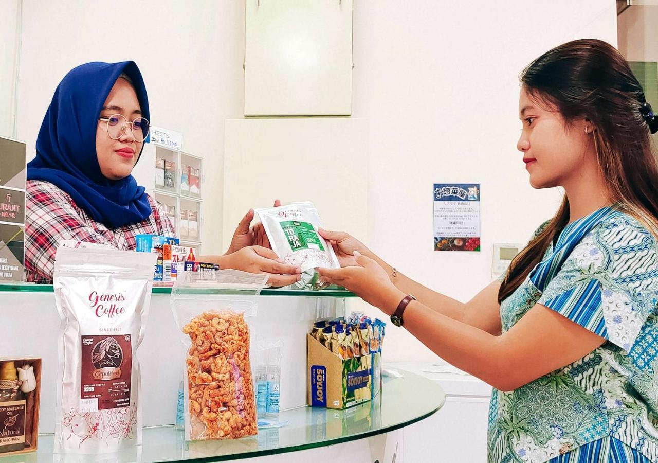 Le Premier Hotel Deltamas Cikarang Luaran gambar