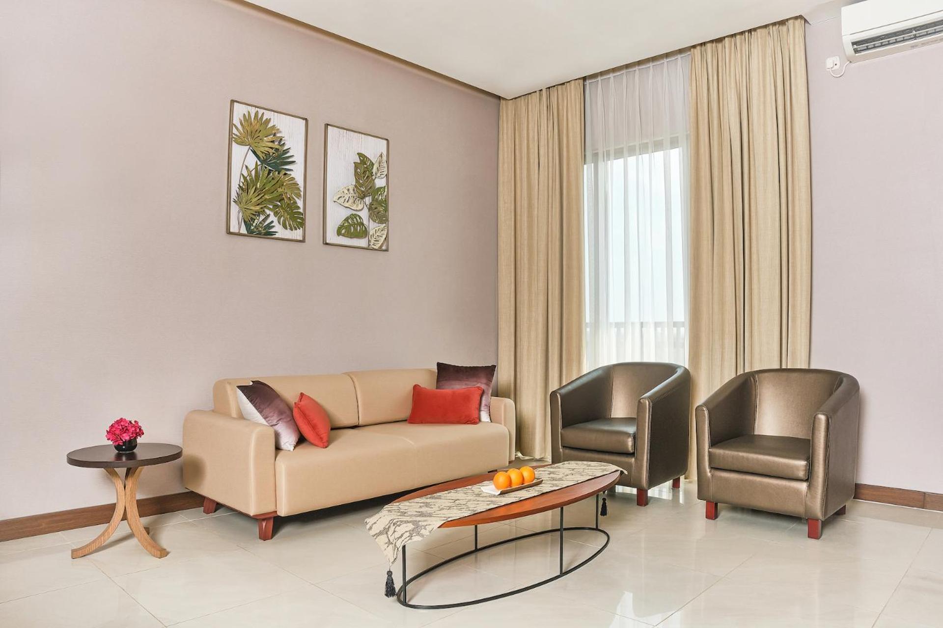 Le Premier Hotel Deltamas Cikarang Bilik gambar